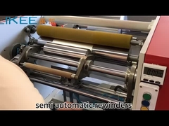 Gemakkelijk te gebruiken semi-automatische aluminiumfolie slitter rewinding machine