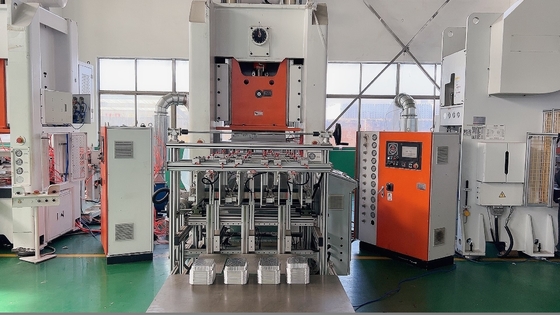 kopen Mechanische aluminiumfoliecontainermachine met een capaciteit van 12000 PCS/uur online manufacture