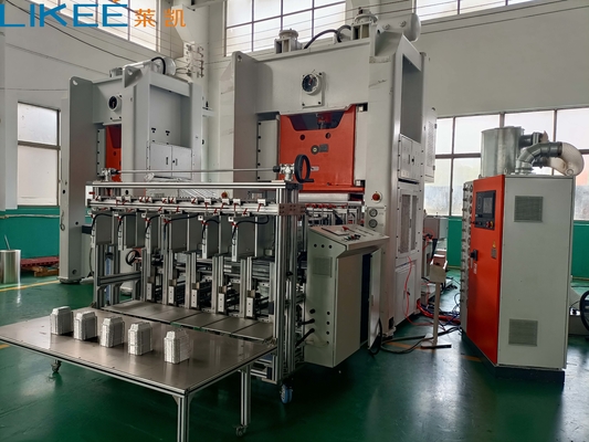 kopen Efficiëntie Siemens Motor Mitsubishi PLC Control Aluminium Foil Container Making Machine online manufacture