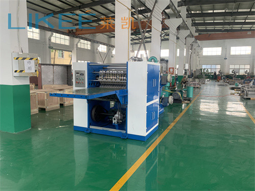 kopen Elektrische 380V 50HZ 3 fase Neturale aarde Volledig automatisch snijden Aluminium folie Pop Up Sheet Machine online manufacture