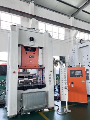 kopen 12000 stuks per uur Productiecapaciteit Aluminiumfoliecontainer 35-70 slagen/min Werksnelheid Voor snelle productie online manufacture