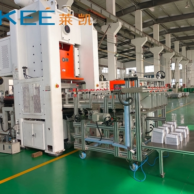 kopen Aluminiumfolie voedselcontainer Siemens Motors H-type maakmachine met 4 holtes capaciteit online manufacture