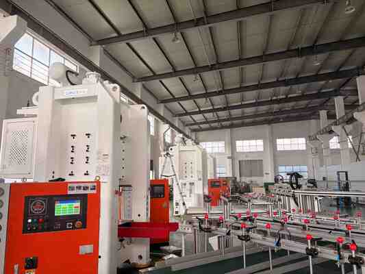 kopen Aluminiumfoliecontainer maken machine voedselverpakking wegwerppan 8 inch voor luchtfryer online manufacture