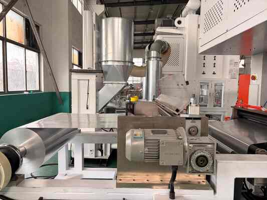 kopen LK-T80 Aluminiumfoliecontainermachine 3003 3004 Food Pan Serving Trays Milieuvriendelijk online manufacture