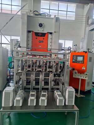 kopen LK-T80 Aluminiumfolie Container Machine met Custom Logo Embossing online vervaardiging