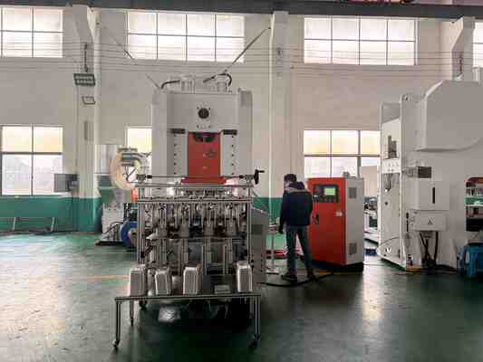 kopen LK-T80 Aluminiumfolie-machine met 50 slag/min Gemiddelde productiesnelheid 80 ton perscapaciteit en 10-jarige levensduur online vervaardiging