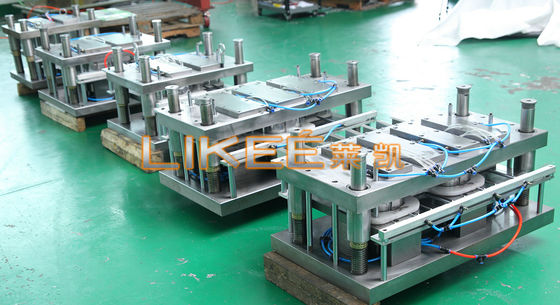 kopen L Rim Cr 12 de Thermische behandeling van de Vormvoccume van de Aluminiumfoliecontainer online manufacture