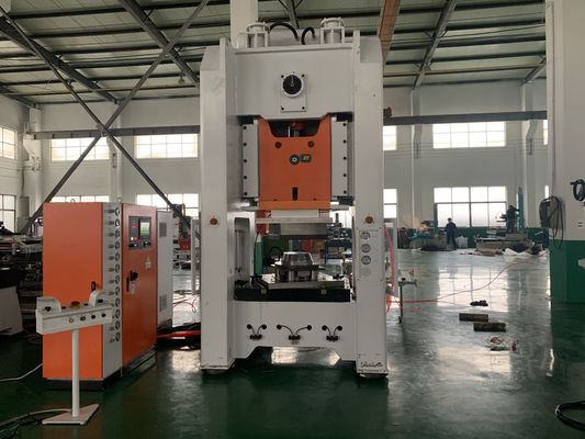 kopen LK-T80 Voedselcontainer Aluminiumfolie Punching Automatische Schneider Electrical Making Line online manufacture