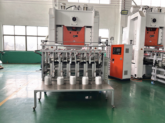 Eén machine Eén arbeid Aluminiumfolie Pan maken machine Met 0,8Mpa luchtdruk