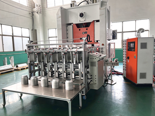 12000 stuks per uur Automatische aluminiumfoliecontainermachine voor grootschalige productie