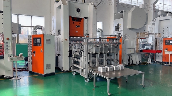 ALS Aluminiumfoliecontainer die tot Machine maken Autostapelaar Zilveren Folie die Machine maken