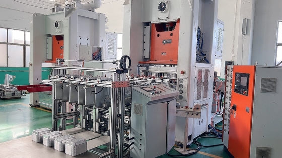 Gepersonaliseerde auto stapel aluminium folie container maken machine voor de VS full size pan