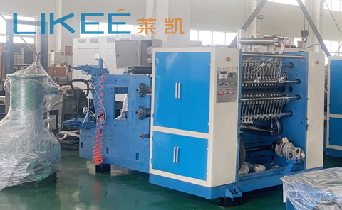 27kW High Precision Aluminium Foil Pop Out Snijmachine met V-vorm gevouwen en instelbare snelheid