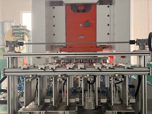 LK-T80 Aluminiumfolie maken machine met SMC pneumatische componenten 80ton perscapaciteit voor 24 uur operatie